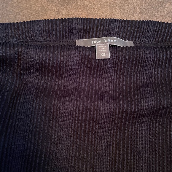 Anthropologie one shoulder top - Picture 2 of 2